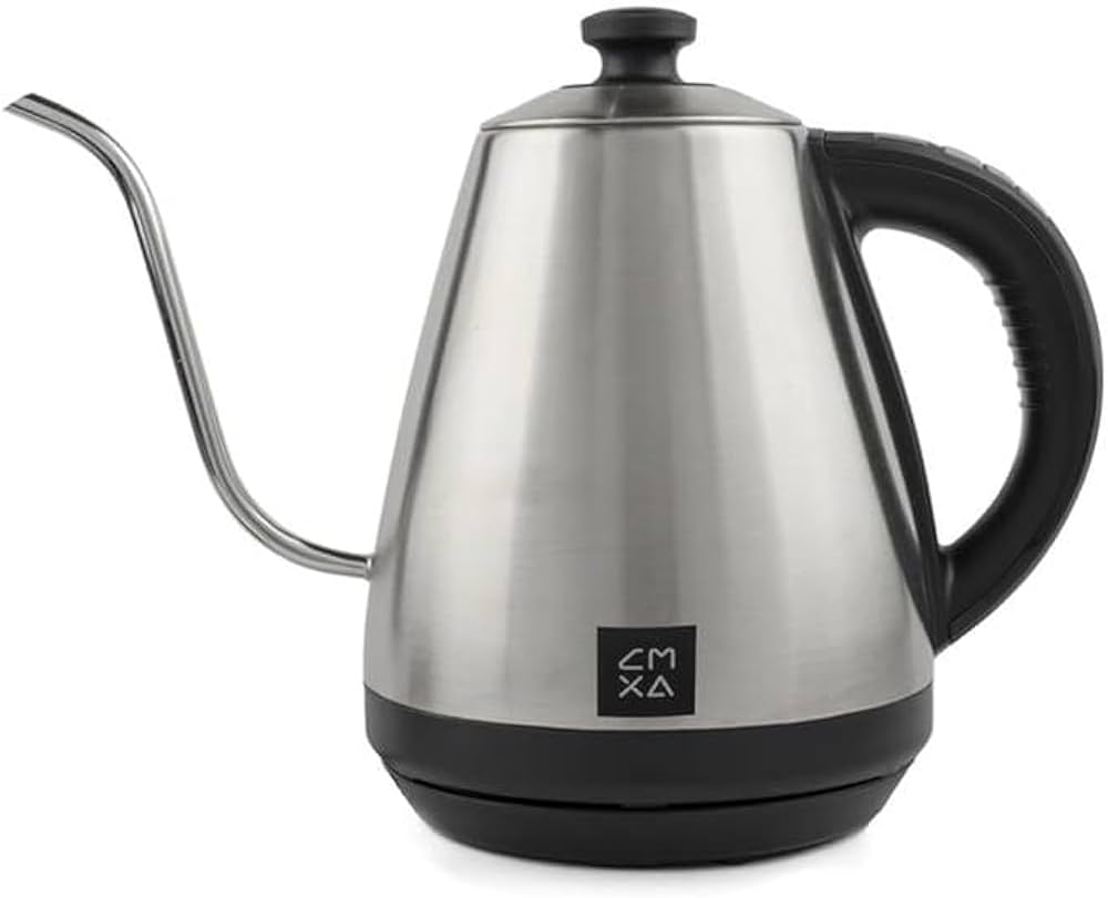 Are there specific cleaning practices to prevent mineral buildup in my kettle and maintain consistent heating?