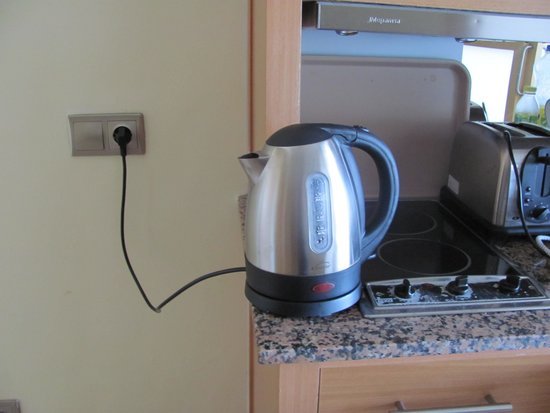 Why does the circuit breaker only trip when I use the kettle and not other appliances?