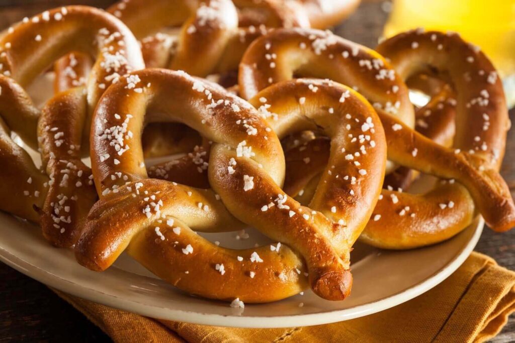 sourdough discard pretzel bites